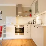 Bellevue App 06 דירה